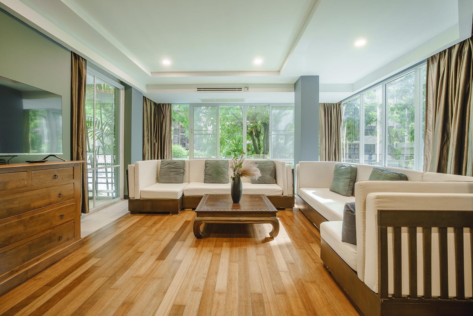 スマートテレビ、DVD プレーヤー