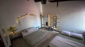 1 室のベッドルーム、アイロン / アイロン台、インターネット、ベッドシーツ