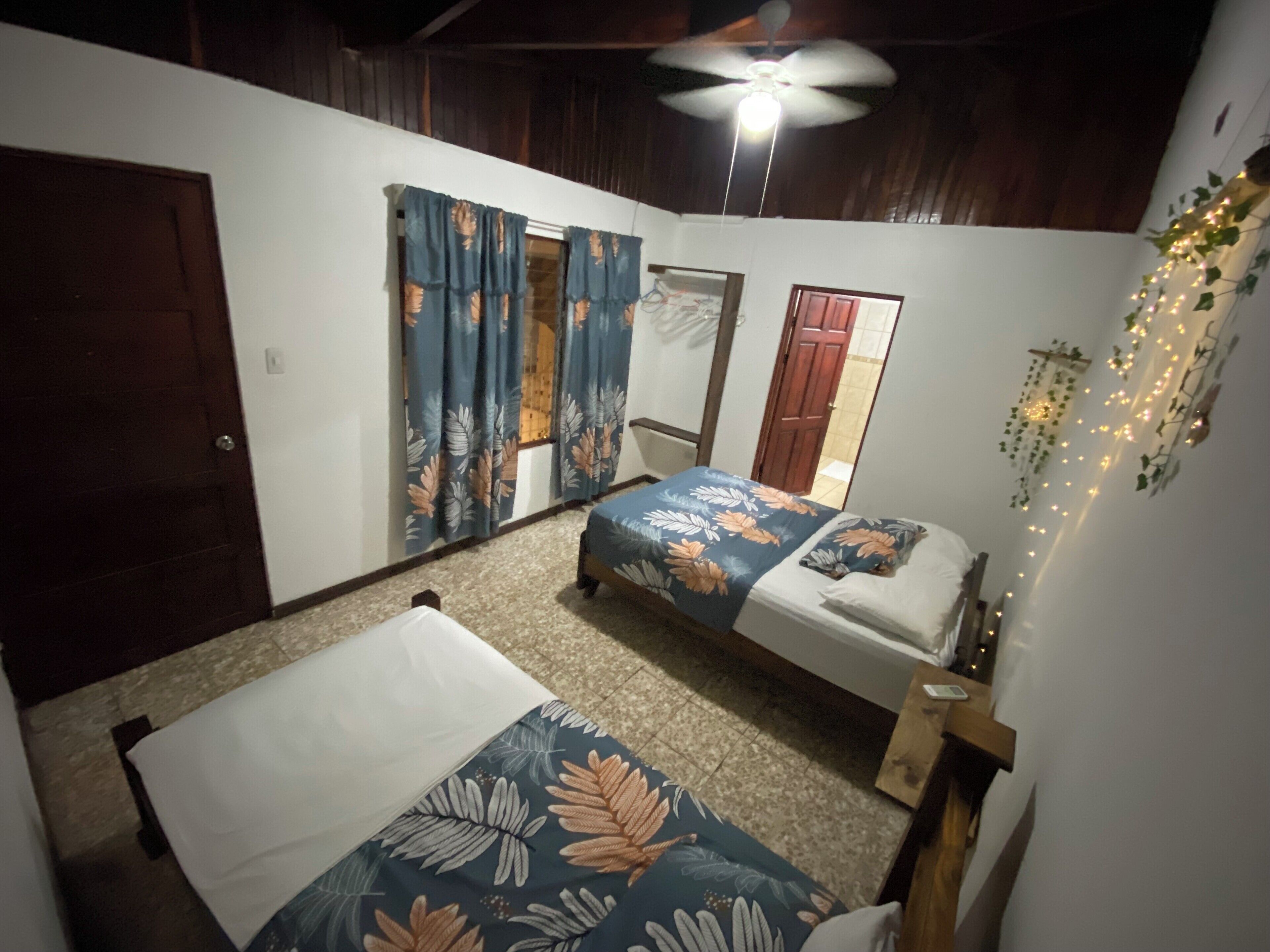 1 Schlafzimmer, Bügeleisen/Bügelbrett, Internetzugang, Bettwäsche