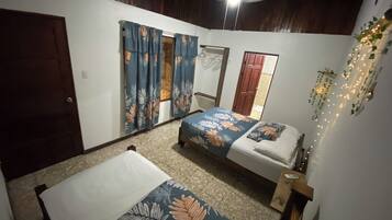 1 Schlafzimmer, Bügeleisen/Bügelbrett, Internetzugang, Bettwäsche