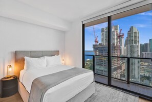 2 chambres, fer et planche à repasser, Wi-Fi gratuit, draps fournis