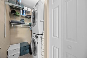 Interior - Cozy condo in vibrant Orlando (Orlando)