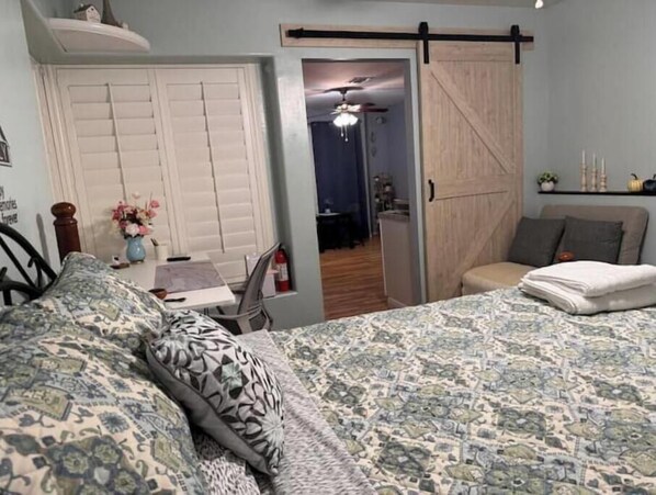 1 chambre, fer et planche à repasser, Wi-Fi, draps fournis