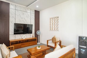 Living area - Fontana & Montana Villa Canggu (Munggu)