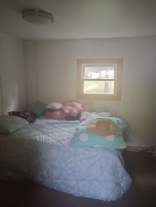 1 habitación, tabla de planchar con plancha y acceso a internet