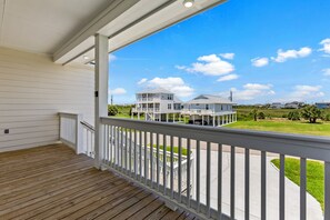 Property grounds - Terramar Beach Escape + Easy Beach Access (Galveston)
