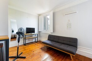 Fernseher