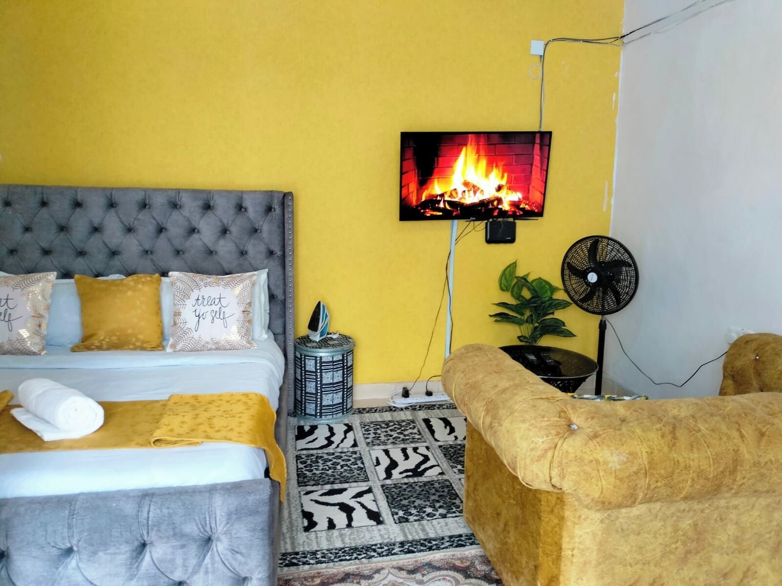 1 chambre, fer et planche à repasser, Wi-Fi, draps fournis