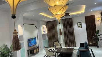 Televisión LED 60 pulgadas con canales de televisión por cable