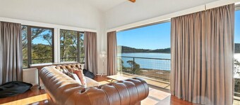 Lakeside Retreat, Miena