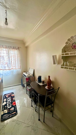 Comfort Apartment, 2 Bedrooms | Private kitchen