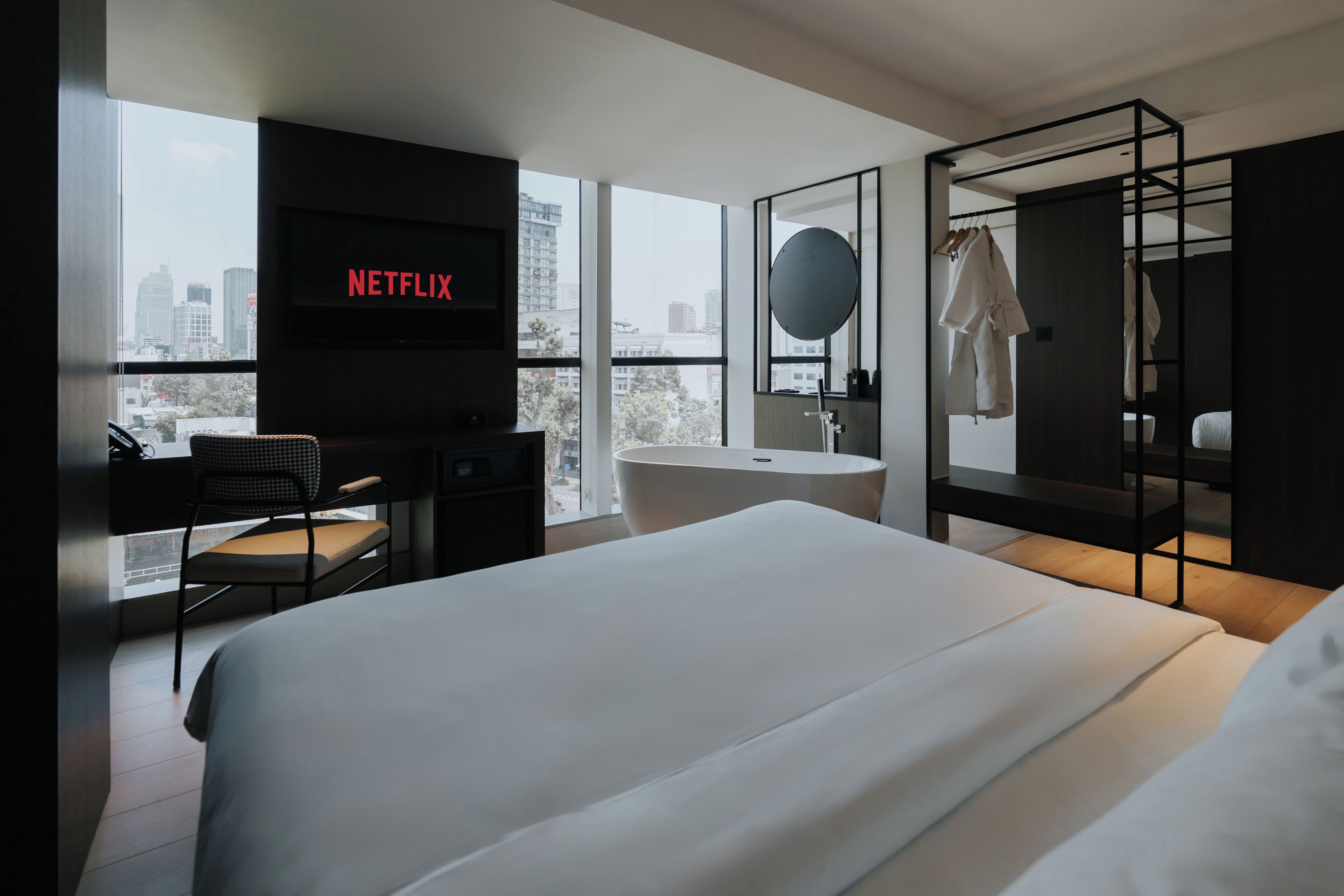 Desk, blackout curtains, free WiFi