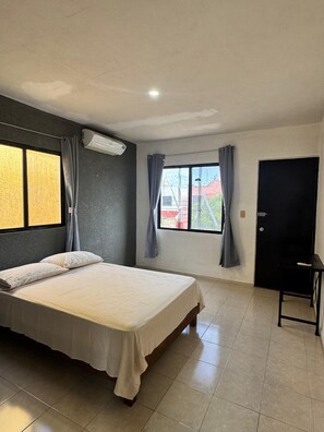 3 Schlafzimmer, Internetzugang, Bettwäsche