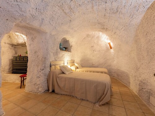 Cueva Mariana Pineda by Interhome
