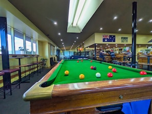 Bar (in der Unterkunft)