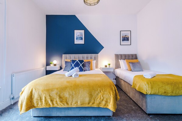 Iron/ironing board, free WiFi