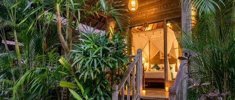 Deluxe Double Room | Terrace/patio