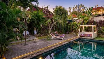 Kolam renang terbuka