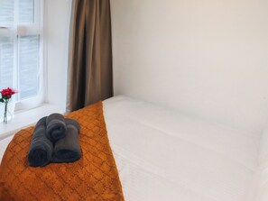 2 bedrooms, free WiFi