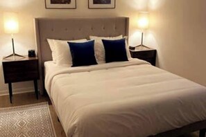 3 bedrooms, iron/ironing board, Internet, bed sheets