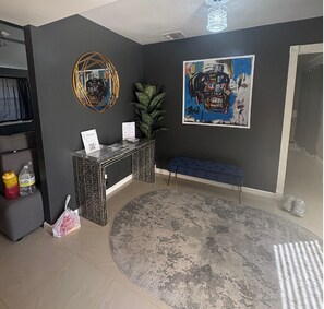 Interior - Marvelous 4-bedroom house with AC in San Antonio! (San Antonio)