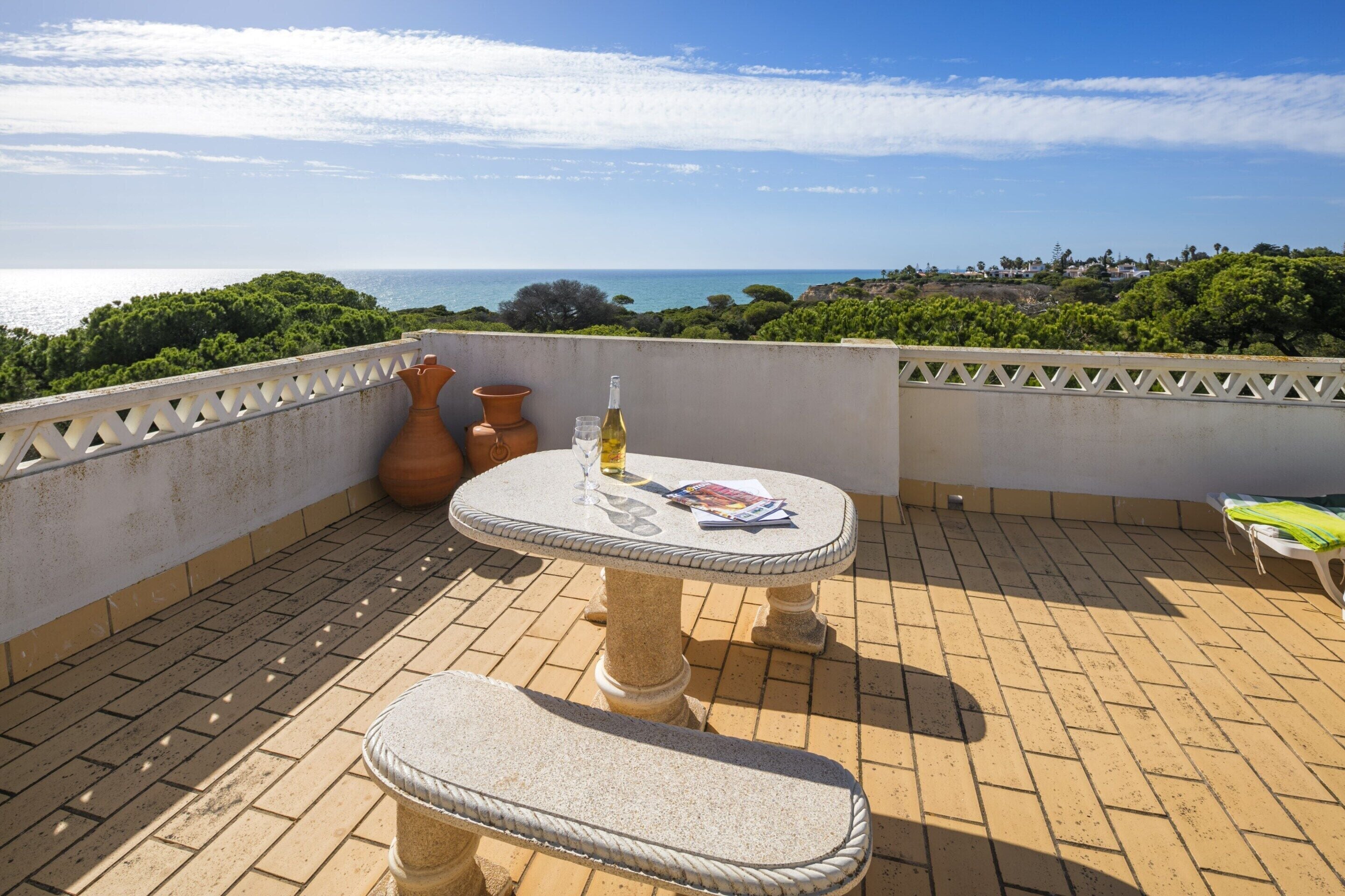 House | Outdoor dining
