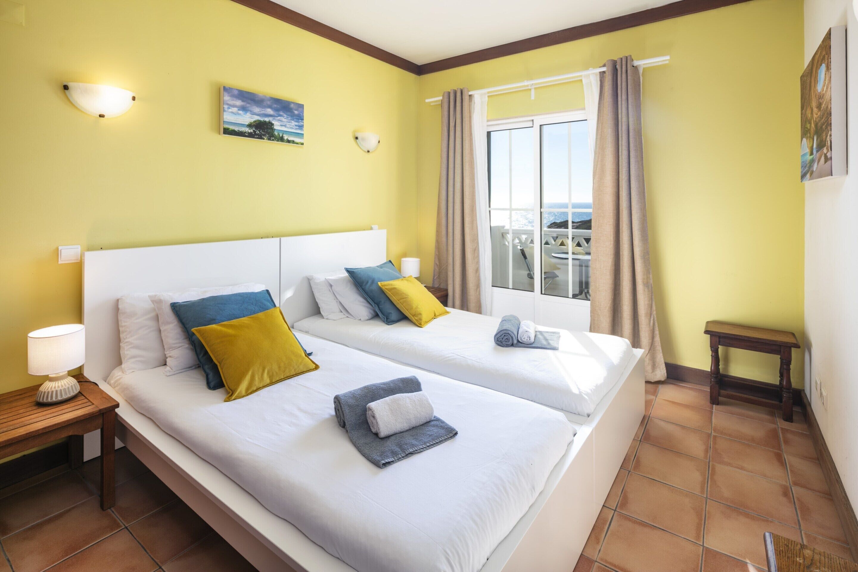 Casa | 2 quartos, ferros/tábuas de passar roupa