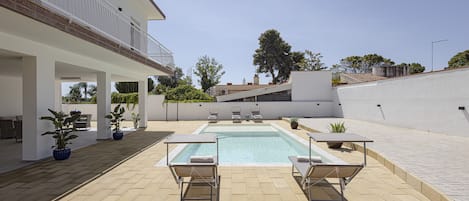 Piscina externa
