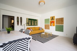 Smart TV, offices