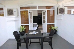 Standard Double or Twin Room, Balcony, City View | Desk, iron/ironing board, free WiFi