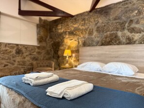 2 slaapkamers, reisbedje, wifi, beddengoed