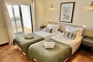 2 Schlafzimmer, Bügeleisen/Bügelbrett, kostenloses WLAN