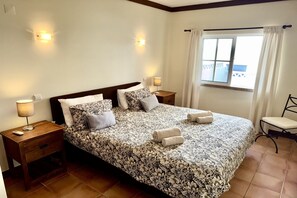 2 Schlafzimmer, Bügeleisen/Bügelbrett, Internetzugang