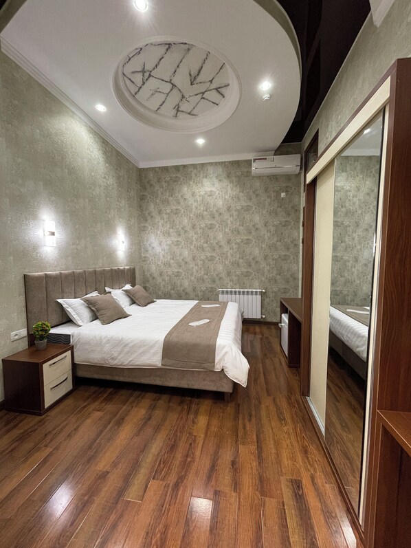 Economy Double or Twin Room