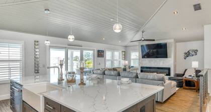 Brand New! Steps to Beach, Private Pool and Hot Tub, Putt-Putt, Fenced Yard, $300 in Free Tickets!