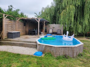 Udendørs pool