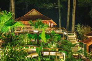 Escritorio y wifi gratis 