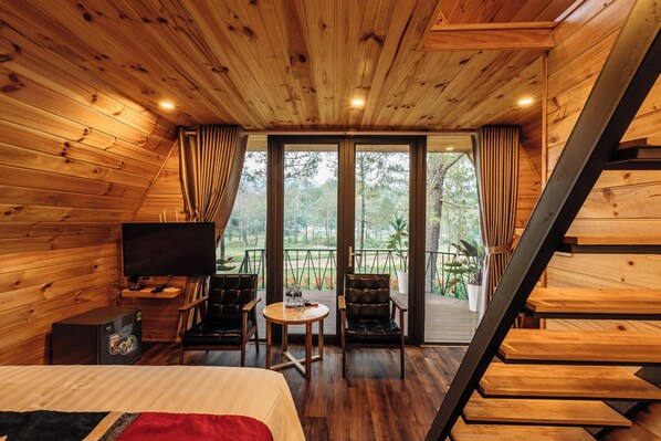 Superior Bungalow, Balcony, Valley View | Desk, soundproofing, WiFi (free) - Phoenix Moc Chau Hotel (Moc Son)
