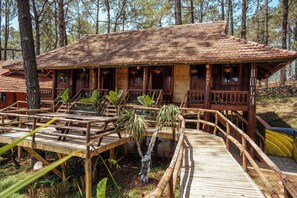 Signature Chalet, Balcony, Garden View