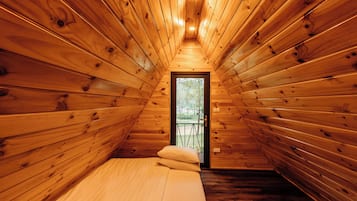 Superior Bungalow, Balcony, Valley View