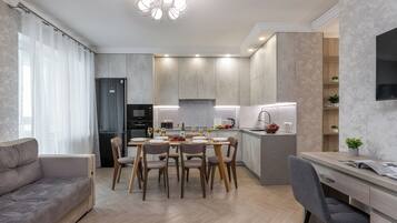 Comfort Apartment, Balcony, City View | Private kitchen
