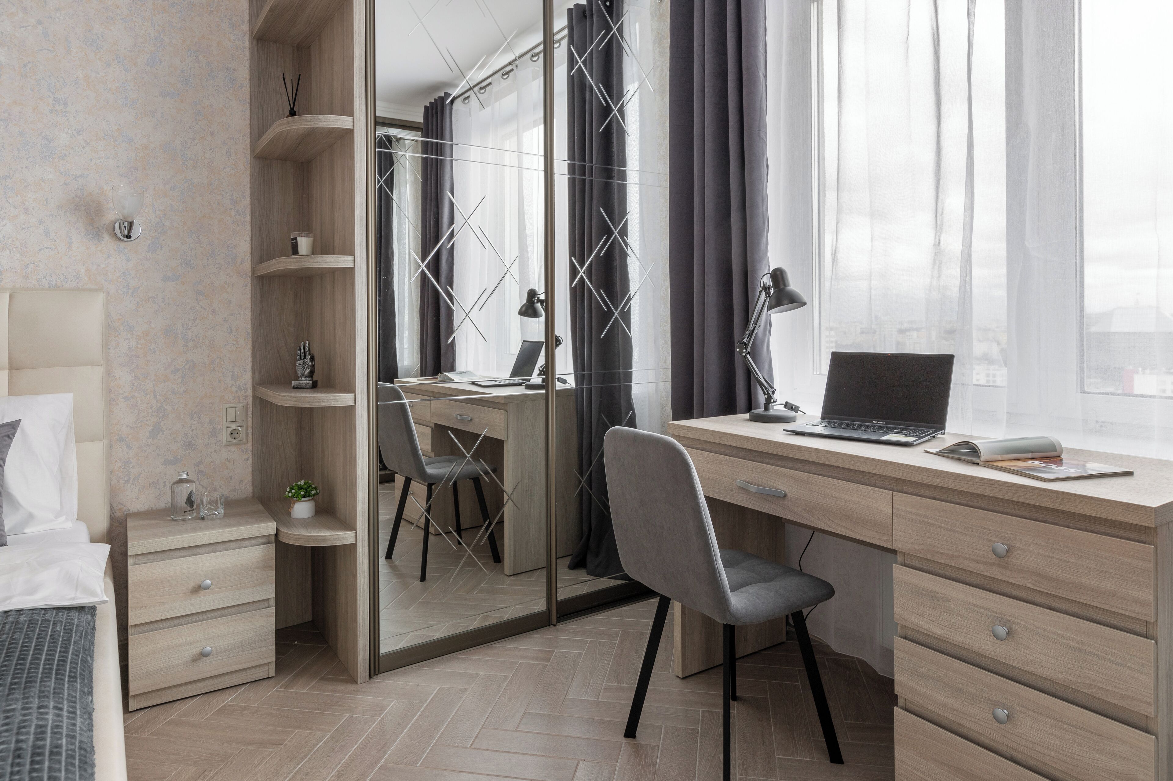 Iron/ironing board, free WiFi