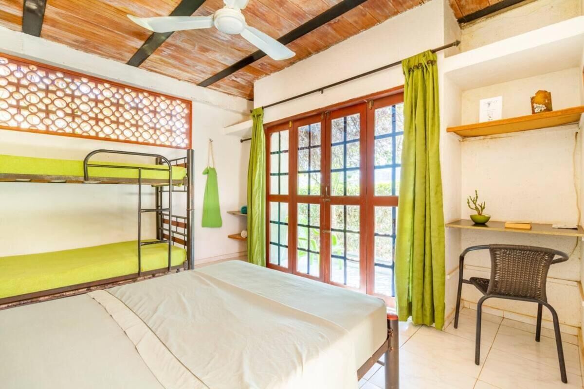 1 habitación, internet y ropa de cama 