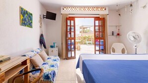 1 bedroom, Internet, bed sheets - Casa Tara Double room with terrace and sea sight (Taganga)