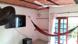TV - Casa Tara Double room with sofa bed (Taganga)
