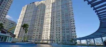 Cozy 1br with Netflix in Makati CBD