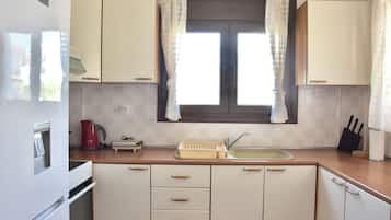 Wasserkocher mit Kaffee-/Teezubehör