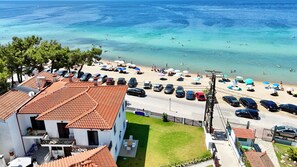 Beach - Beachfront Bliss in Nikiti, Spacious 2 Story Villa with Stunning Sea Views (Nikiti)