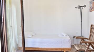 2 bedrooms, Internet, bed sheets