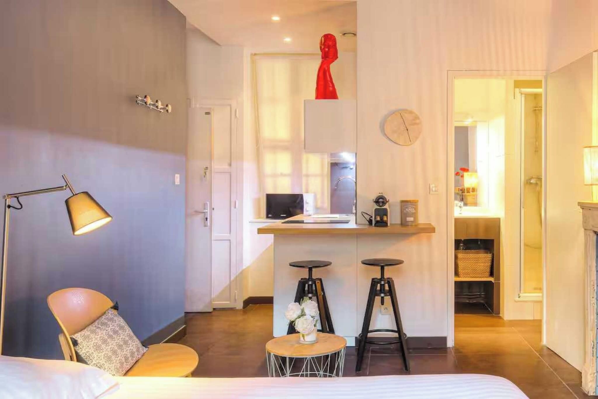 Iron/ironing board, free WiFi